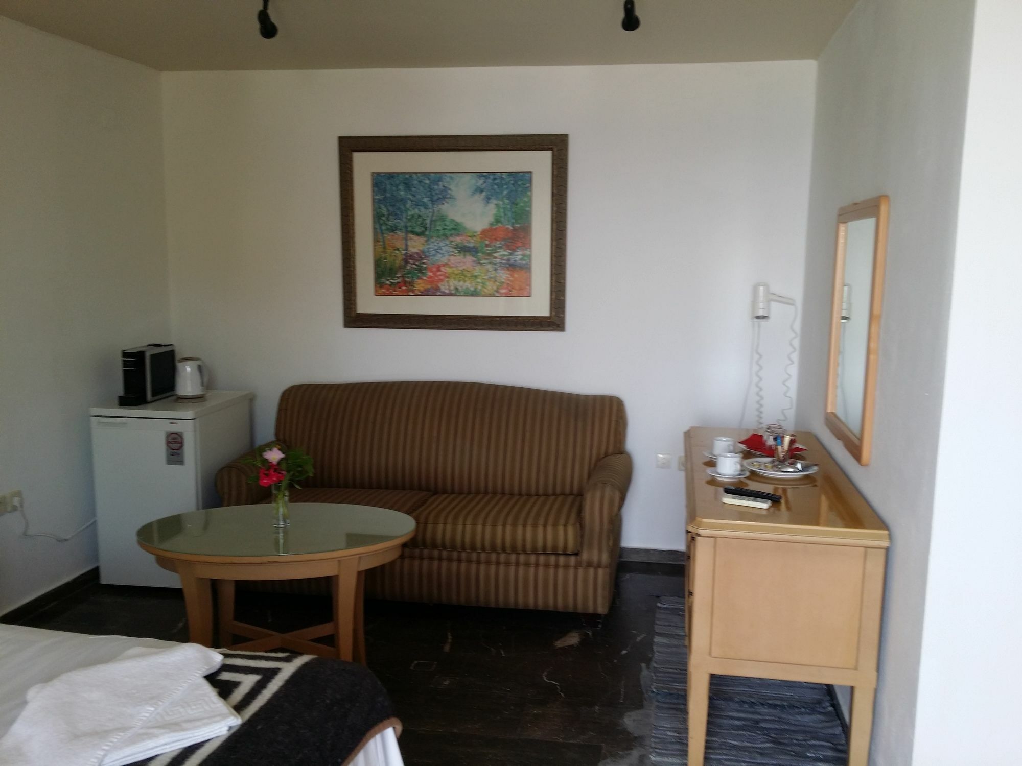 Minerva Beach Agia Marina Екстериор снимка