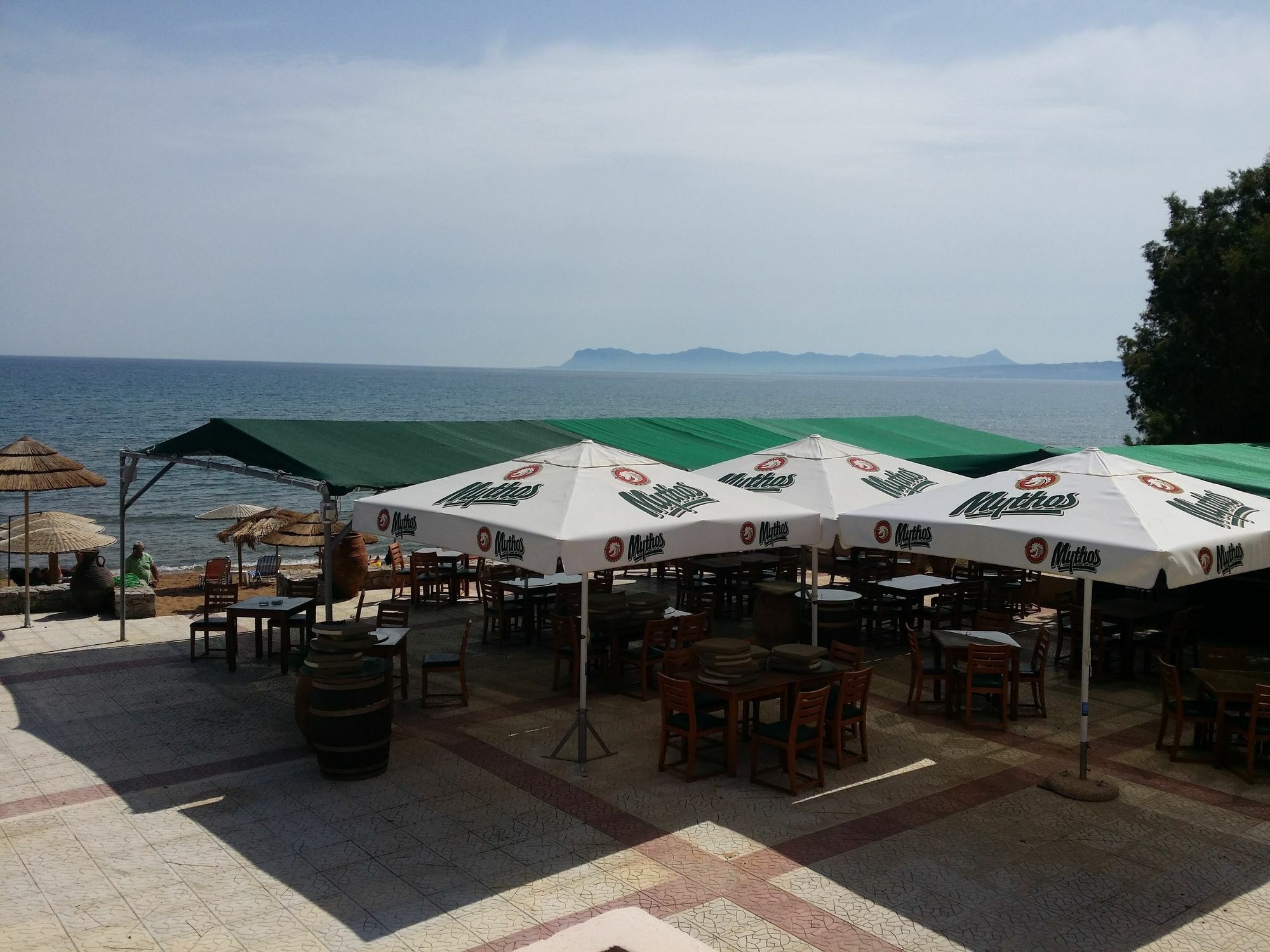 Minerva Beach Agia Marina Екстериор снимка
