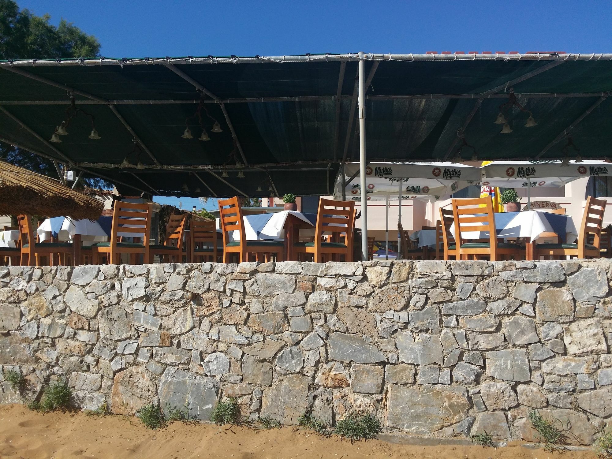 Minerva Beach Agia Marina Екстериор снимка