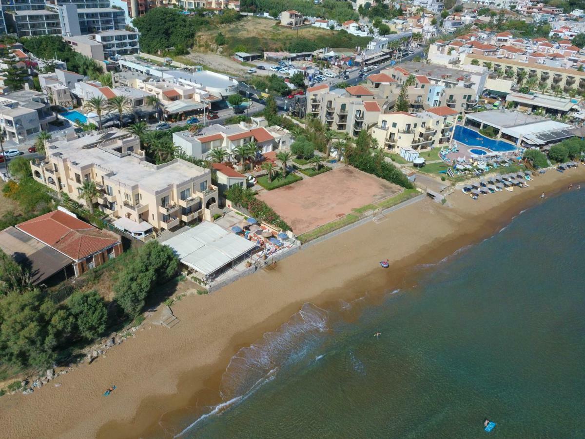 Minerva Beach Agia Marina Екстериор снимка