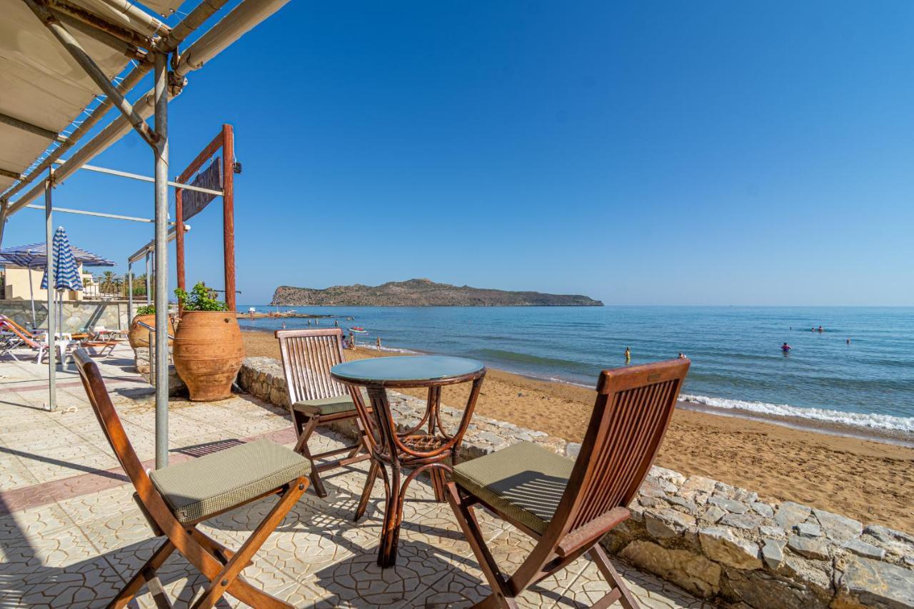 Minerva Beach Agia Marina Екстериор снимка